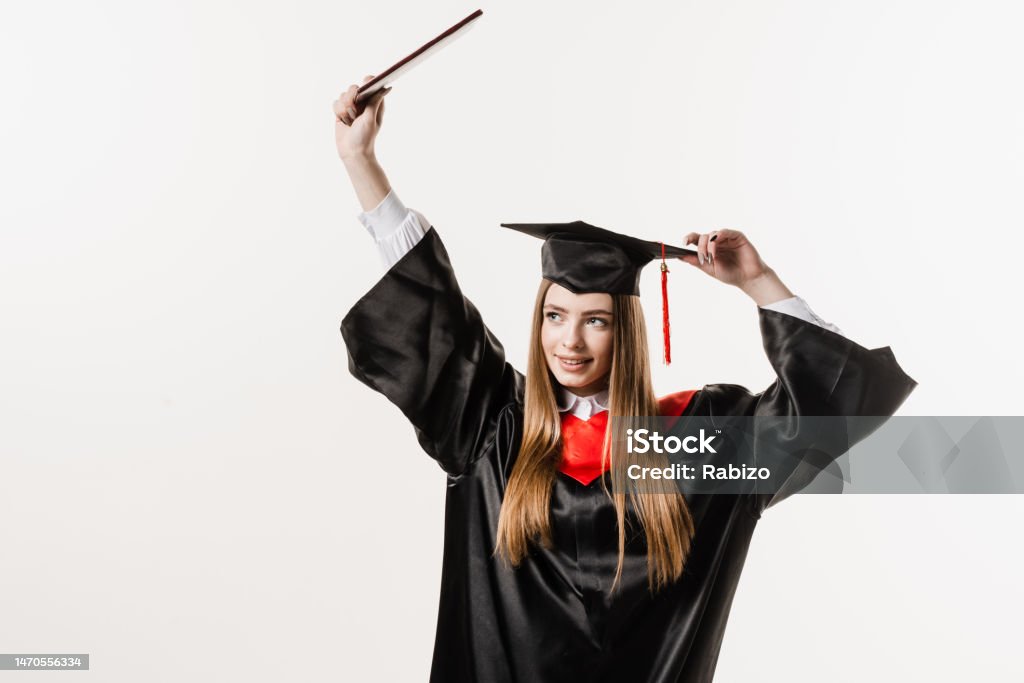 Absolventin Absolventin Mädchen Absolviert Das College Und Feiert Akademische ...