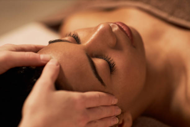 istock Woman Receiving Face Massage 1470570017
