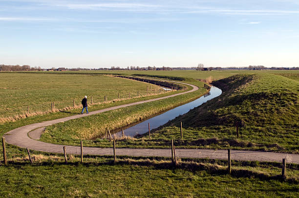 тропа - polder стоковые фото и изображения