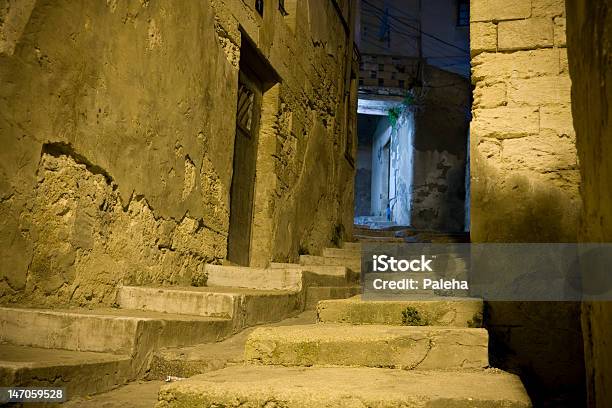 Foto de Rua De Noite e mais fotos de stock de Nazaré - Israel - Nazaré - Israel, Noite, Casa