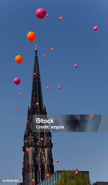 Saint Nikolaikirche Hamburg Stockfoto und mehr Bilder von Abstrakt - Abstrakt, Altertümlich, Blau