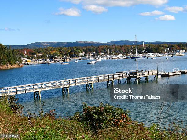 Cidade Pequena Portomount Desert Island Maine - Fotografias de stock e mais imagens de Ancorado - Ancorado, Ao Ar Livre, Azul