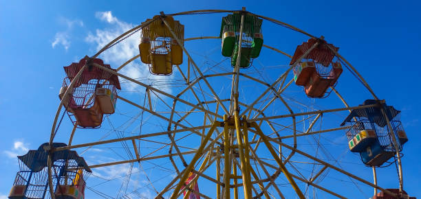 istock Colorful ferris wheel 1470638296