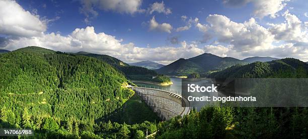 人工ダム Panoramavalea Draganului ルーマニア - ルーマニアのストックフォトや画像を多数ご用意 - ルーマニア, 水力発電, ダム