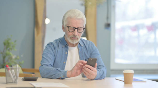 istock Old Man Upset by Online Payment Failure with Credit Card 1470693254