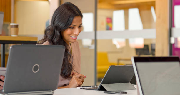 istock Businesswoman working in office 1470698808