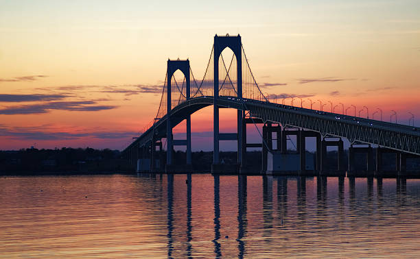 istock Newport Bridge Over Dusky Water 147070012