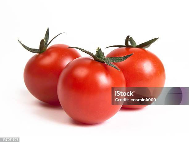 Pomodori - Fotografie stock e altre immagini di Alimentazione sana - Alimentazione sana, Bianco, Cibo