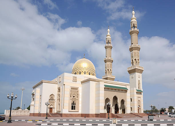 istock Mosque in Sharjah City 147074322