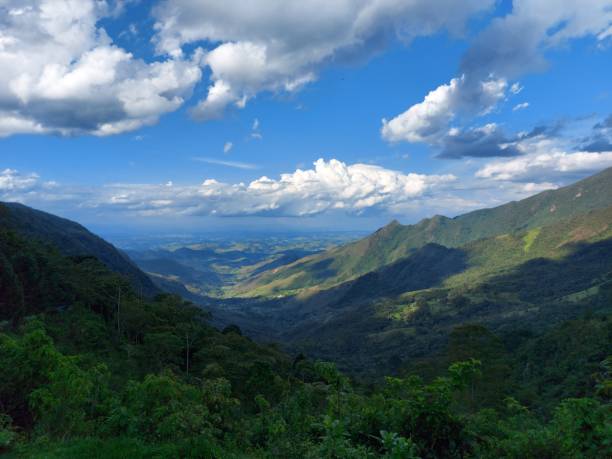 istock View of a beautiful valley 1470746758