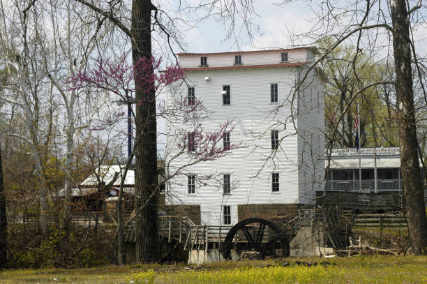 istock Mansfield Mill, Parke County Indiana 1470756783