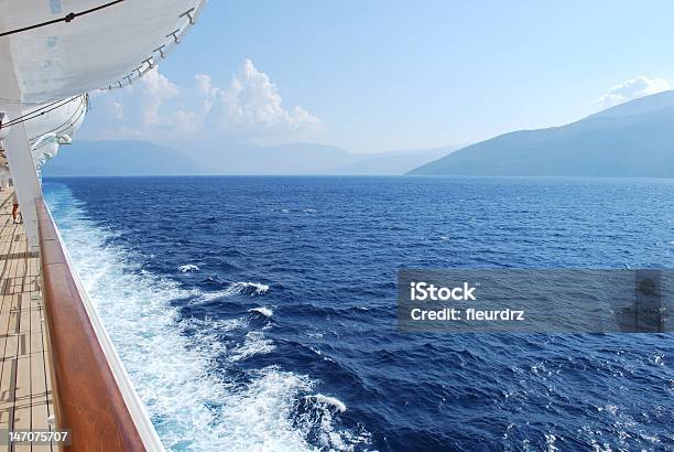 Круизное Судно На Средиземное Море — стоковые фотографии и другие картинки Ветер - Ветер, Круизное судно, Без людей