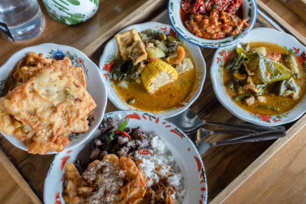 istock Indonesian Traditional Food 1470777322