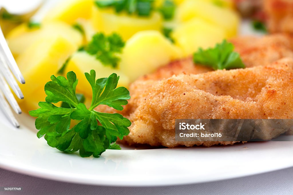 Schnitzel com batatas - Foto de stock de Carne royalty-free