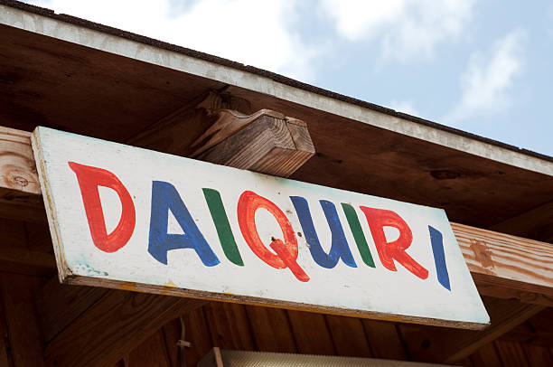 istock Daiquiri Sign on Shack 147077799