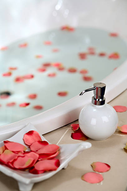 istock Rose petals in bathtub 147081684