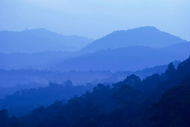 Cтоковое фото Стильный синий с видом на горы