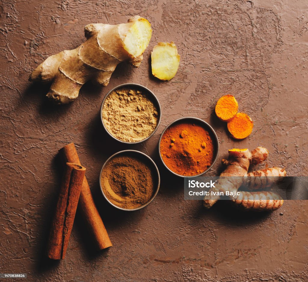 Variation of spices Ginger,turmeric and cinnamon powders Herbal Medicine Stock Photo