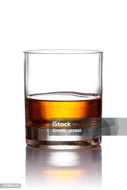 Whiskey Stockfoto und mehr Bilder von Trinkglas - Trinkglas, Whisky, Glas