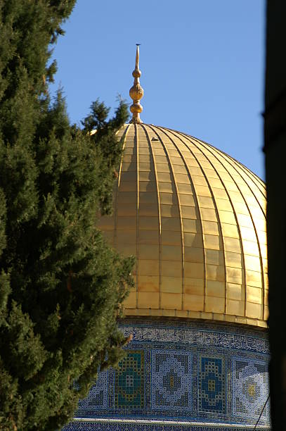 istock Gold Dome of the rock 147085360