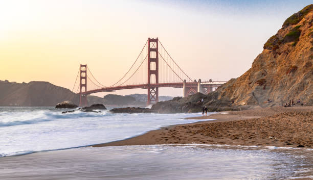 istock Golden Gate Bridge (San Francisco) at Sunset 1470871918