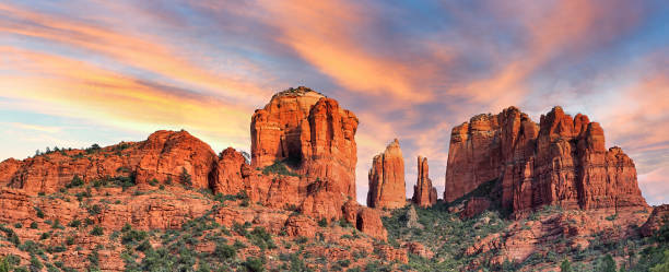 istock View of famous Cathedral Rock 1470882555
