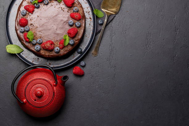 istock Chocolate cake dessert with fresh berries 1470884892
