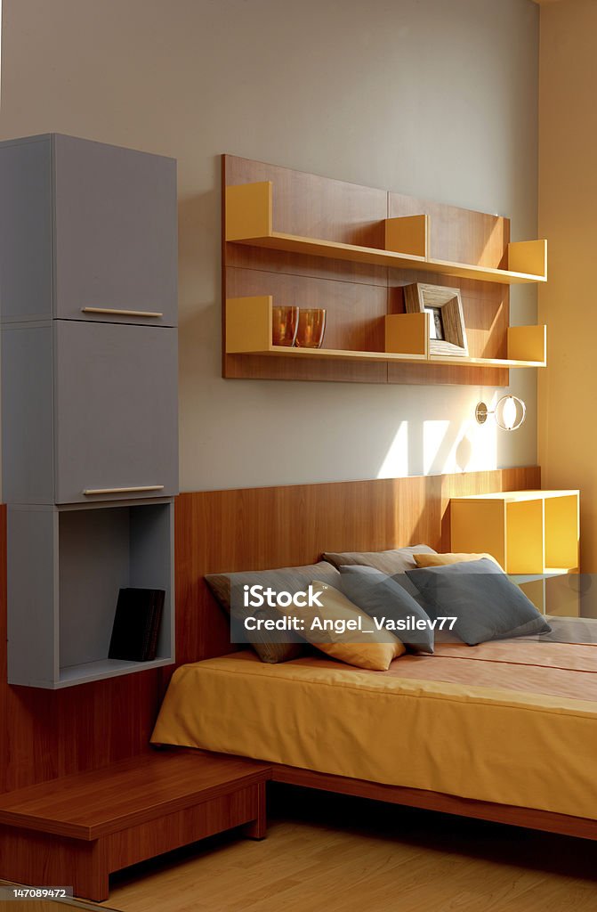 Camera da letto moderna interior design. - Foto stock royalty-free di Accogliente