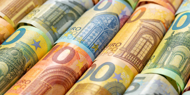 istock Euro banknotes bill saving money background pay paying finances banner bank notes banknote 1470913406