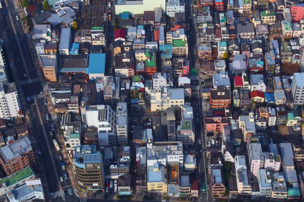 istock Tokyo urban chaos 1470924490