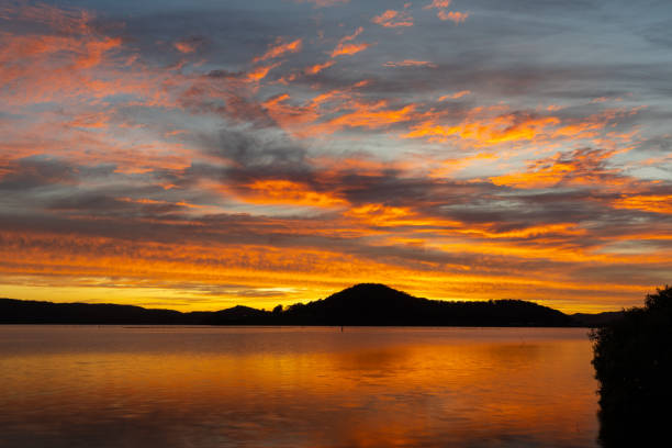 istock Sunrise by the lake 1470924640