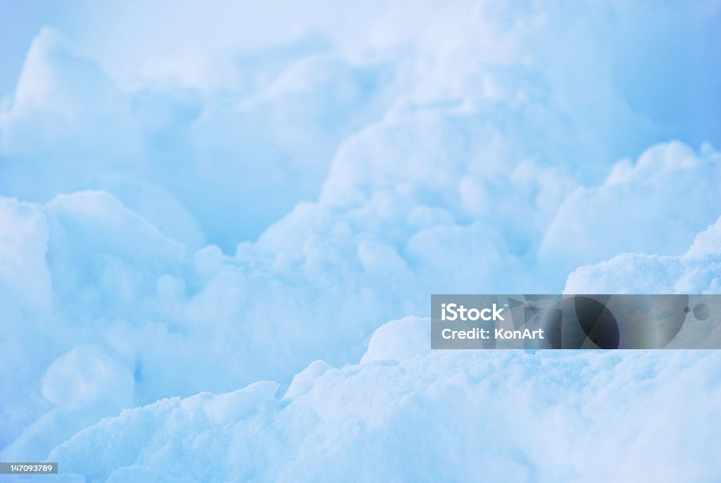 Plano aproximado de azulada durante o processo de fusão do gelo - Royalty-free A nevar Foto de stock