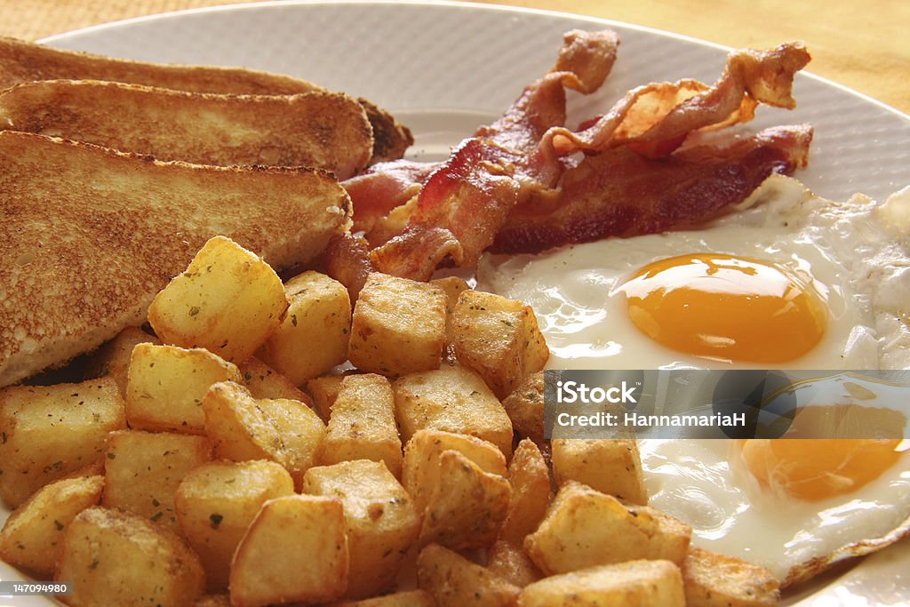 Œufs pour le petit déjeuner - Photo de Oeuf - Aliment de base libre de droits