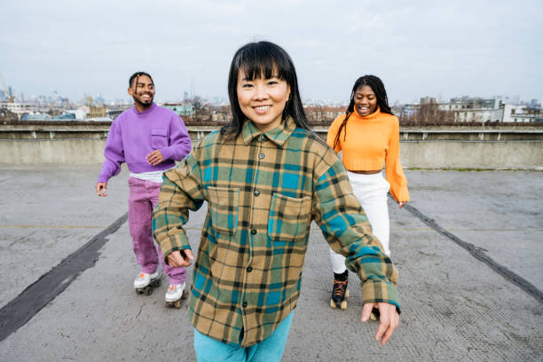 istock Jam skaters exercising on urban garage rooftop 1470989988