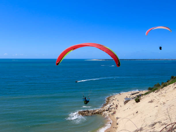 istock Paragliders at Pilat dune near Arcachon 1470997258