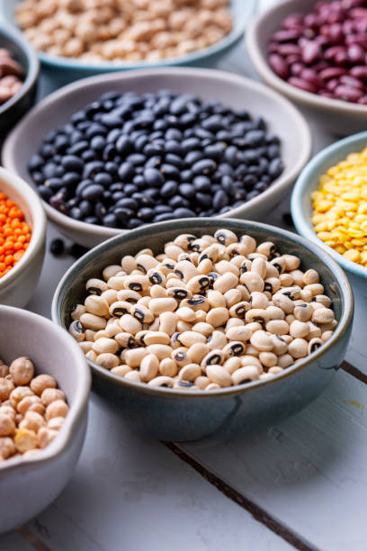 istock Different types of legumes in bowls 1471002058