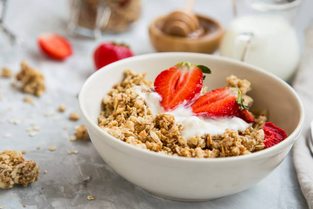 istock Muesli bowl with yogurt and strawberries 1471031574