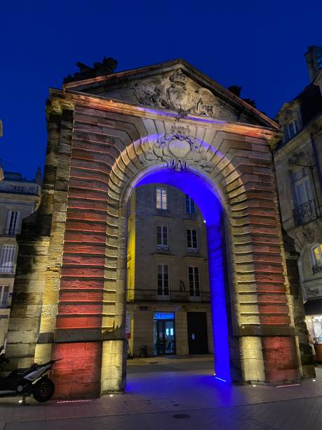 istock Dijeaux door by night - Bordeaux 1471042844