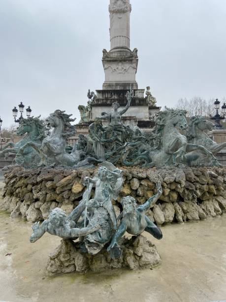 istock Girondins fountain at Bordeaux 1471043020