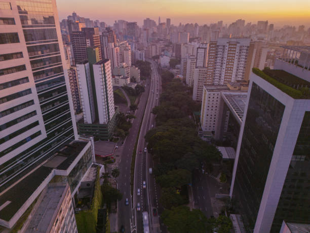 istock Global Cityscapes 1471051178