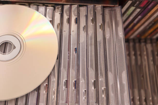 (compact disc) - dvd stack cd movie zdjęcia i obrazy z banku zdjęć