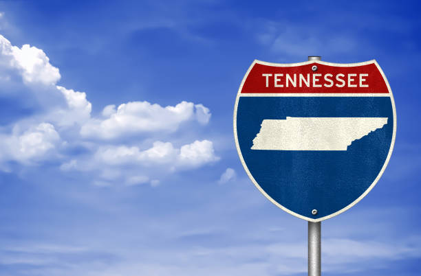 istock Tennessee state map - road sign 1471155910