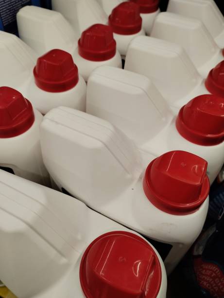 istock household cleaning bottles 1471156016