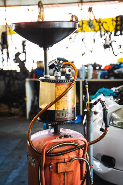 istock Oil Suction Machine in garage. 1471174196