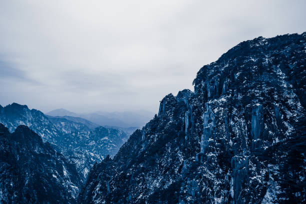 Beautiful pine in Mount Huang (in Anhui Province)