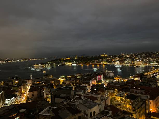 istock night view of istanbul 1471191038