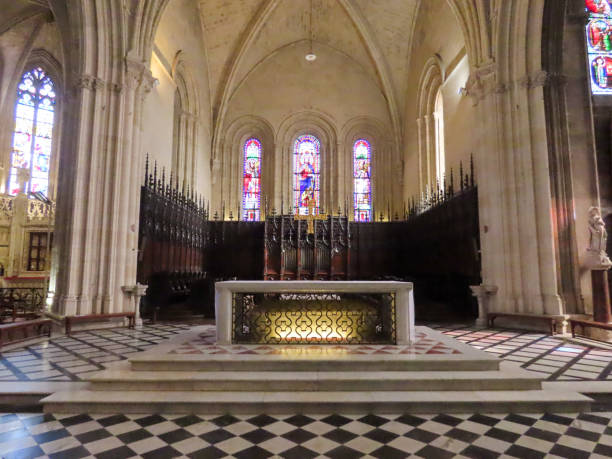 istock Saint-Seurin basilica altar at Bordeaux 1471242836