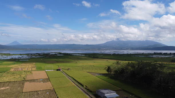 istock view of mountains and rice fields 1471268346