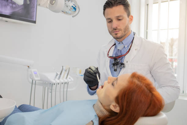 istock Woman at the dentist 1471302922