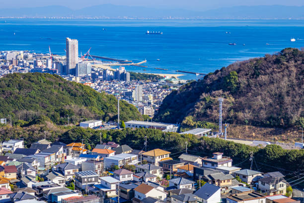 istock town and sea 1471303927